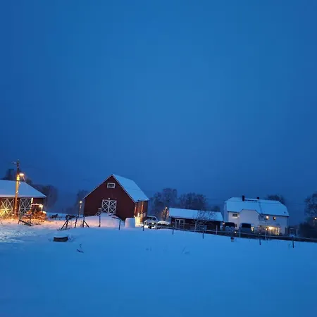 Luxury tent Lavvo Pa Angell Gjestegard